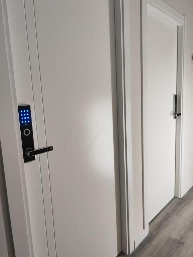 Hostal Golden 21*** Madrid Ngoại thất bức ảnh
