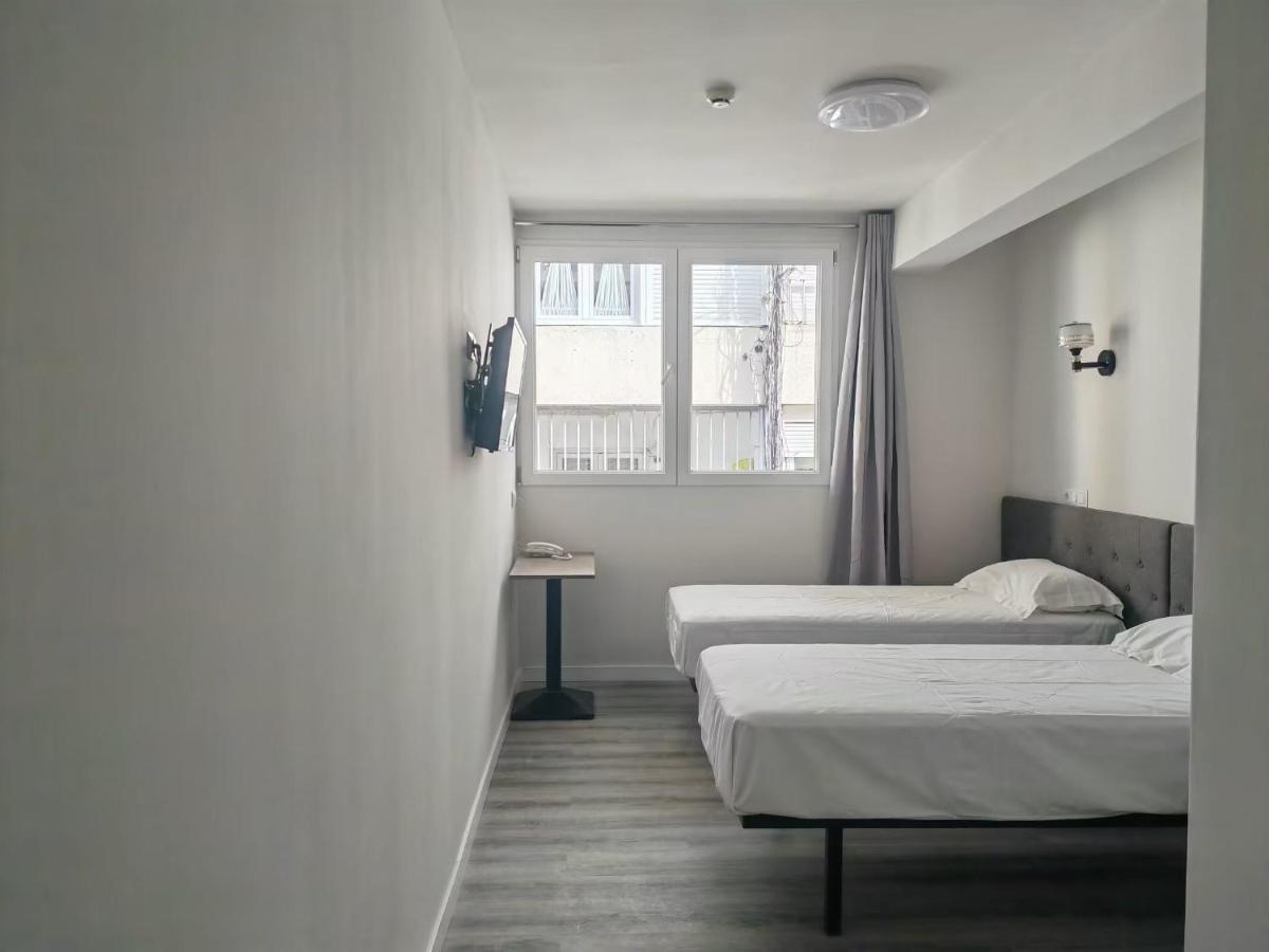 Hostal Golden 21*** Madrid Ngoại thất bức ảnh